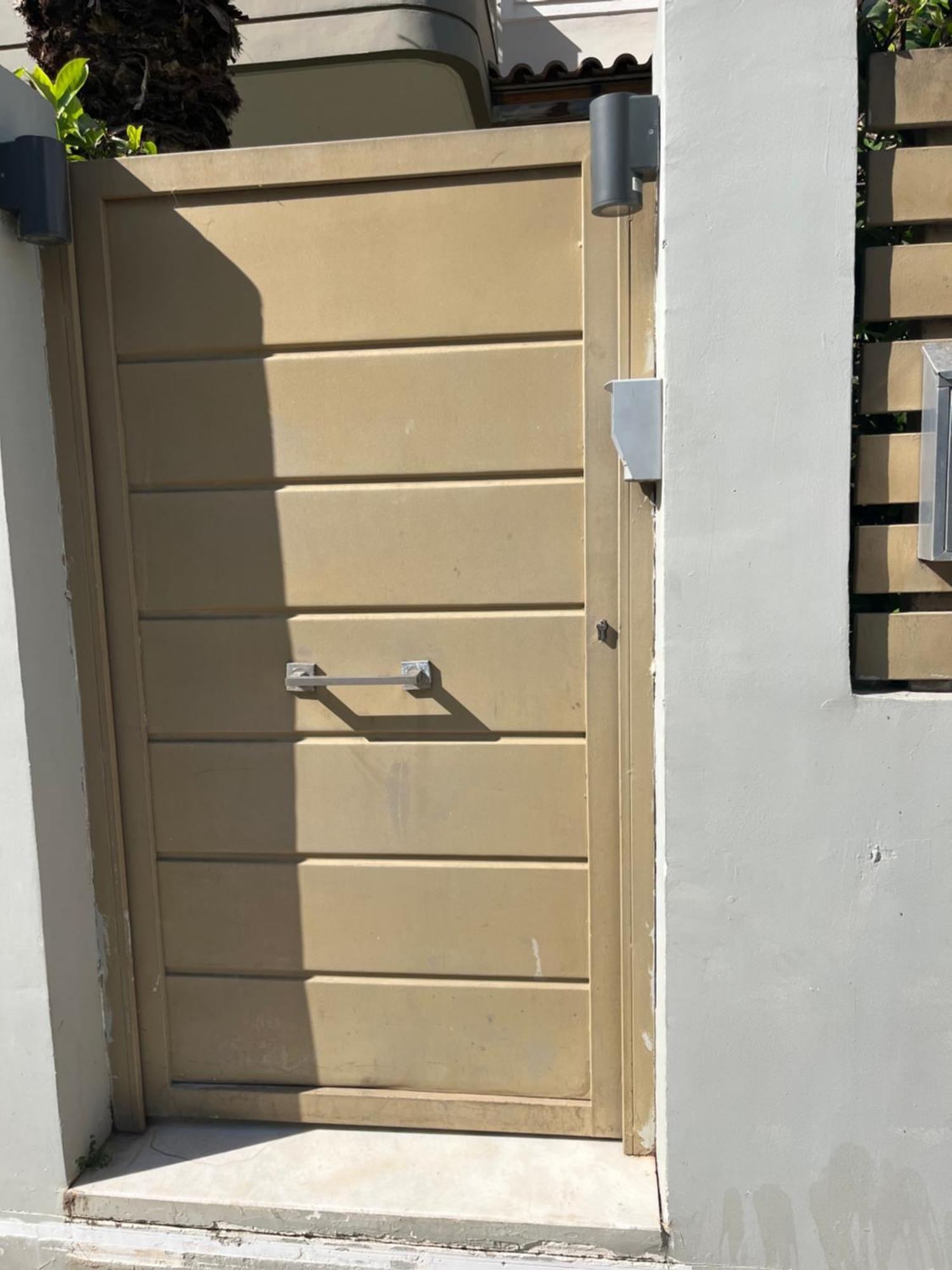 Elegant Glyfada Apartment-Private Garden-Near Metro Athena Bagian luar foto